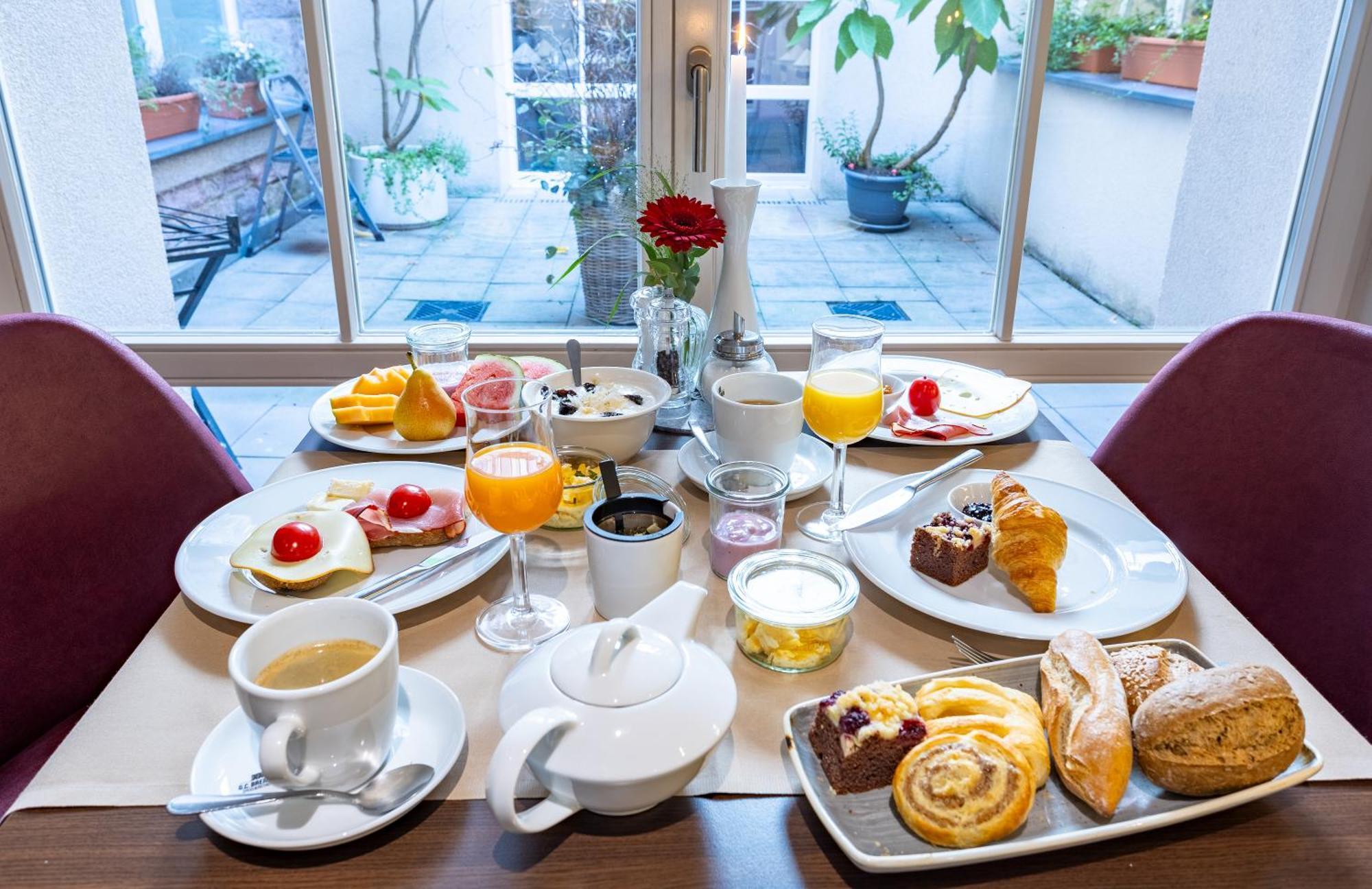 Batschari Palais Baden-Baden Hotell Eksteriør bilde